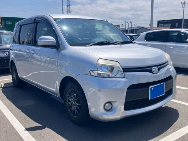 TOYOTA SIENTA