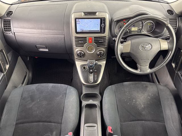 TOYOTA RUSH