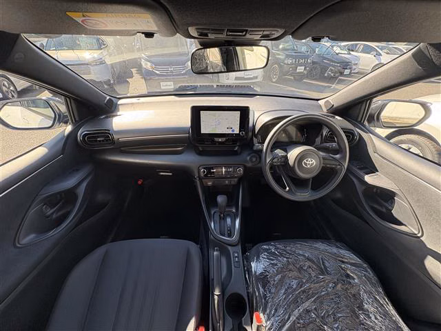 TOYOTA YARIS