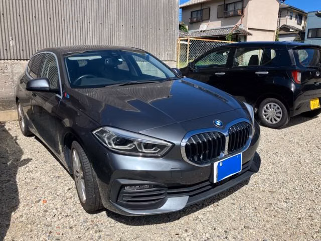 BMW 1-SERIES