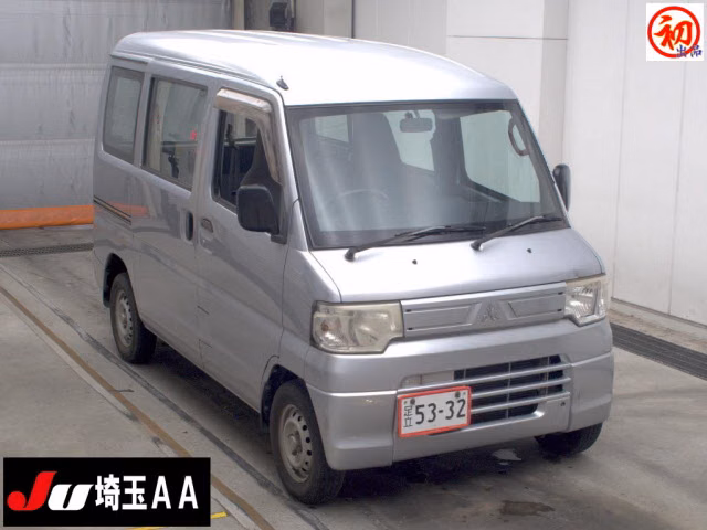 MITSUBISHI MINICAB