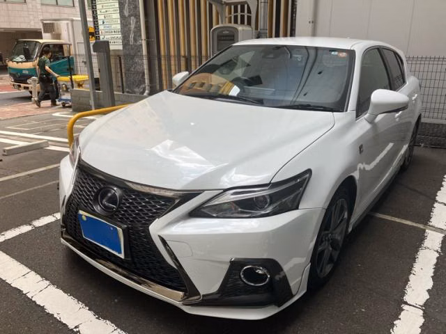 LEXUS CT200H