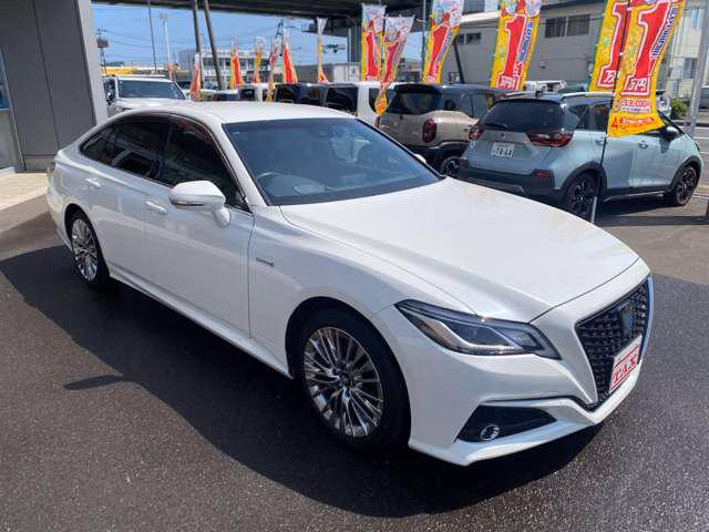 TOYOTA CROWN