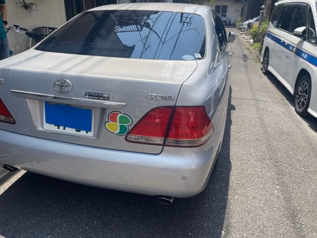 TOYOTA CROWN