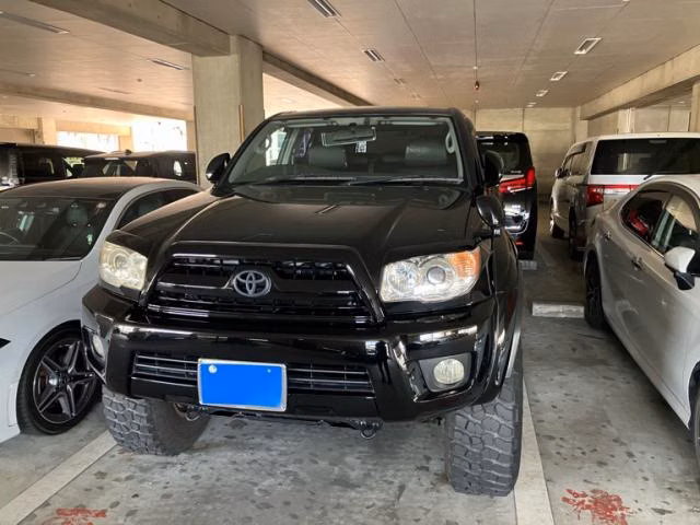 TOYOTA HILUX SURF