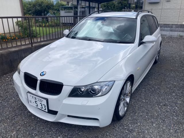 BMW 3-SERIES