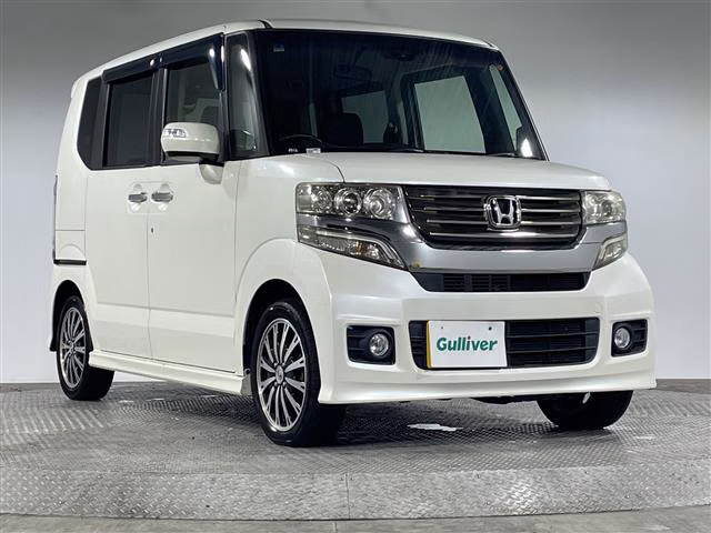 HONDA N-BOX