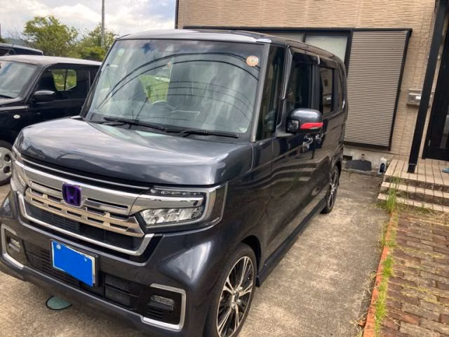 HONDA N-BOX