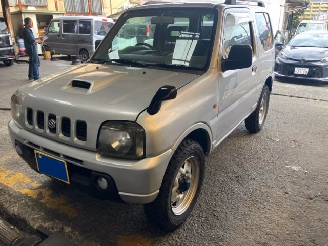 SUZUKI JIMNY