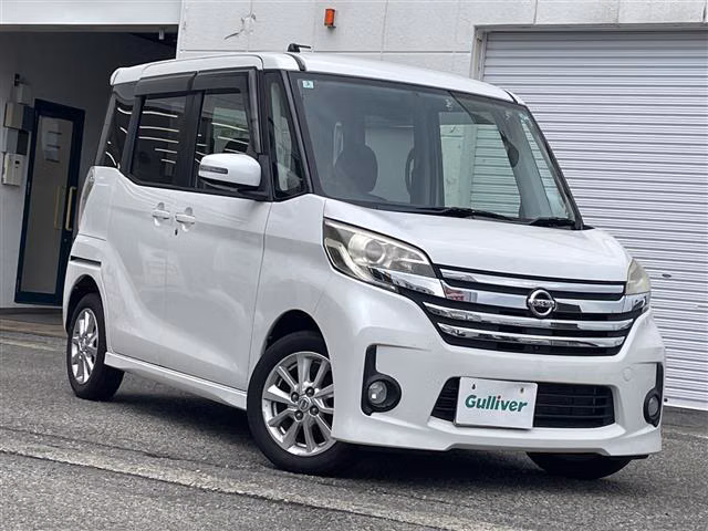NISSAN DAYZ ROOX