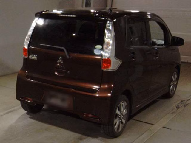 MITSUBISHI EK CUSTOM