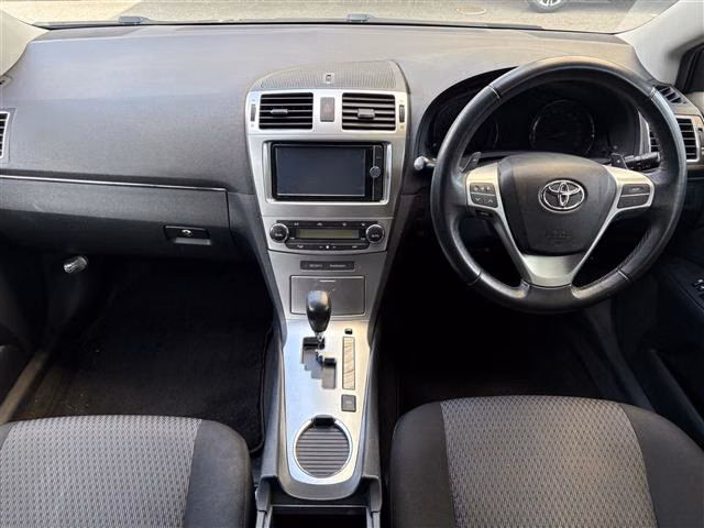 TOYOTA AVENSIS