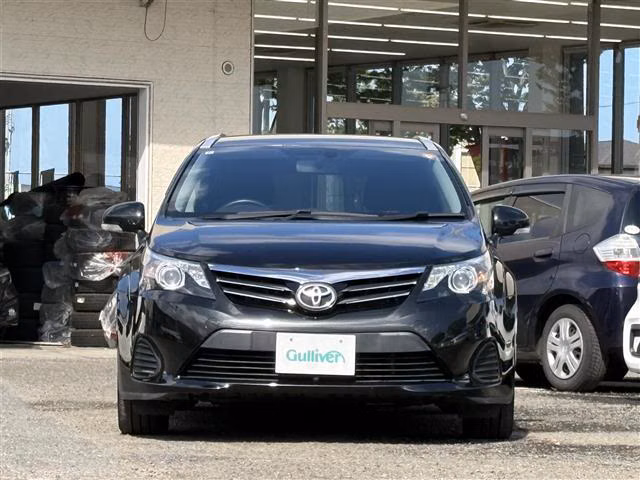 TOYOTA AVENSIS