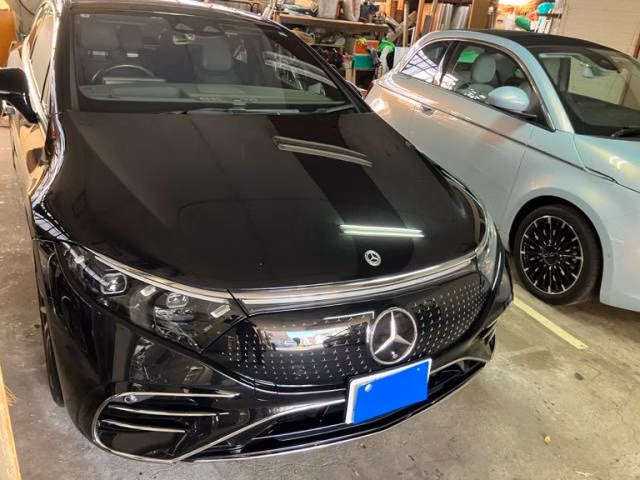MERCEDES-BENZ EQS