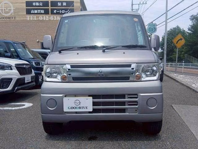 MITSUBISHI TOWN BOX