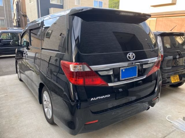 TOYOTA ALPHARD