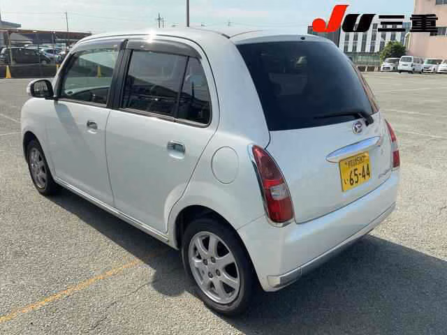 DAIHATSU MIRA GINO