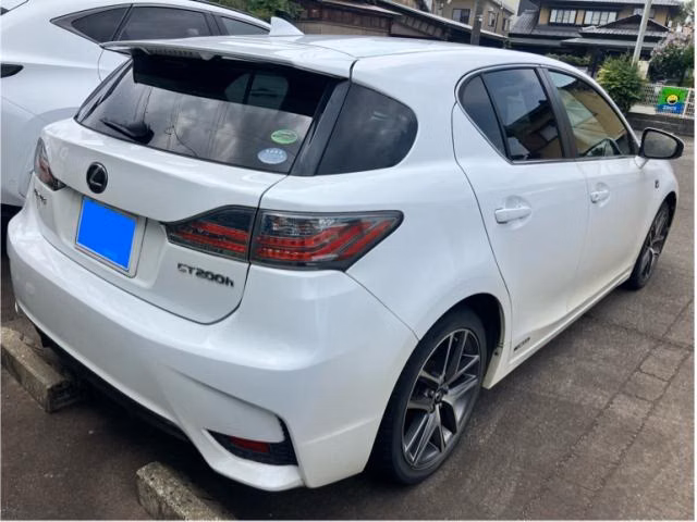 LEXUS CT200H
