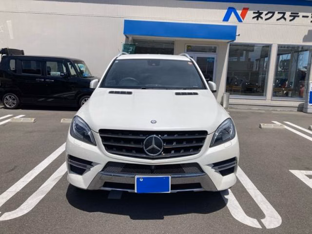MERCEDES-BENZ M-CLASS