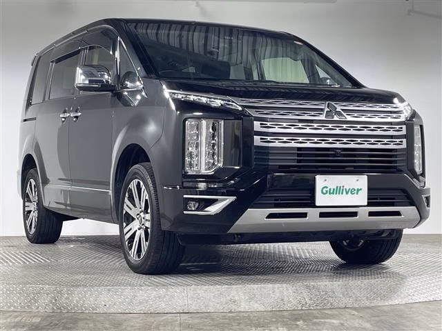 MITSUBISHI DELICA D:5