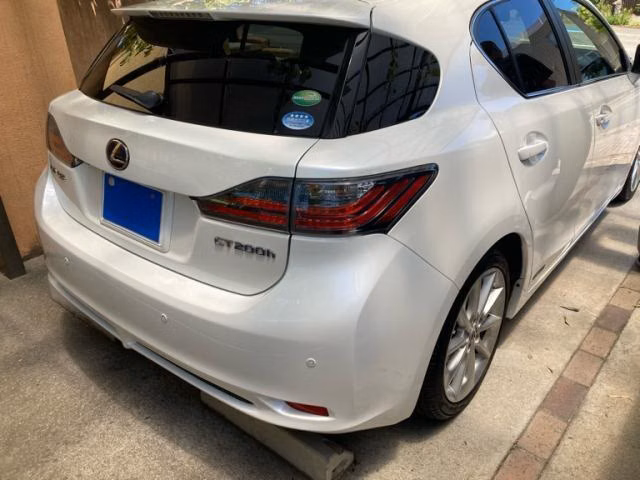 LEXUS CT200H