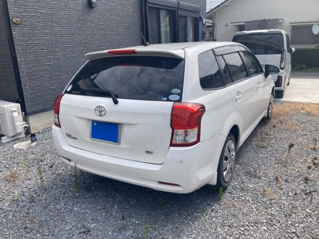 TOYOTA COROLLA FIELDER