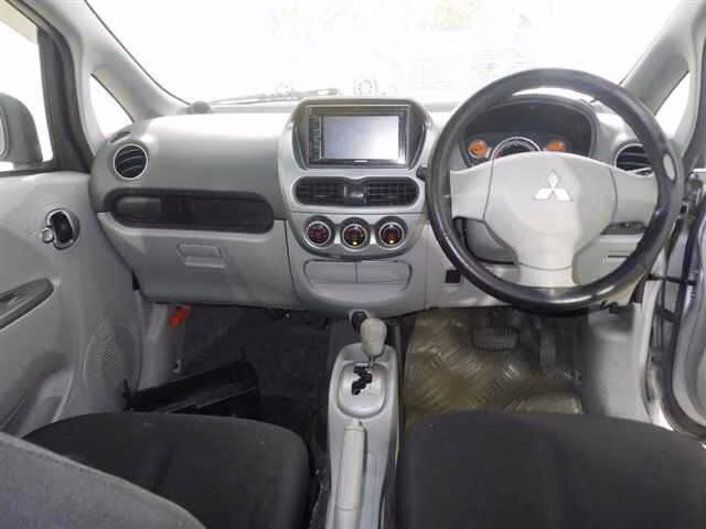 MITSUBISHI I