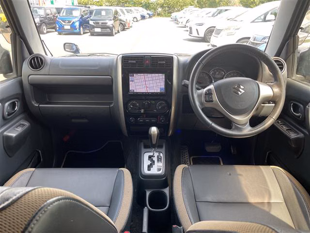 SUZUKI JIMNY SIERRA