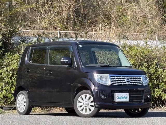 NISSAN MOCO