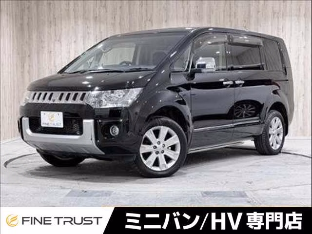 MITSUBISHI DELICA D:5