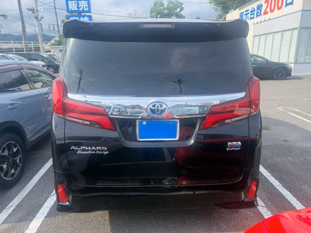 TOYOTA ALPHARD
