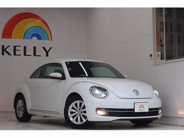 VOLKSWAGEN BEETLE
