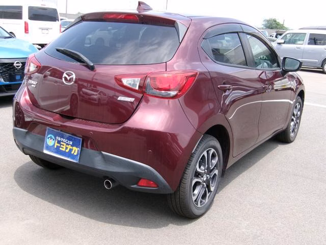 MAZDA MAZDA2