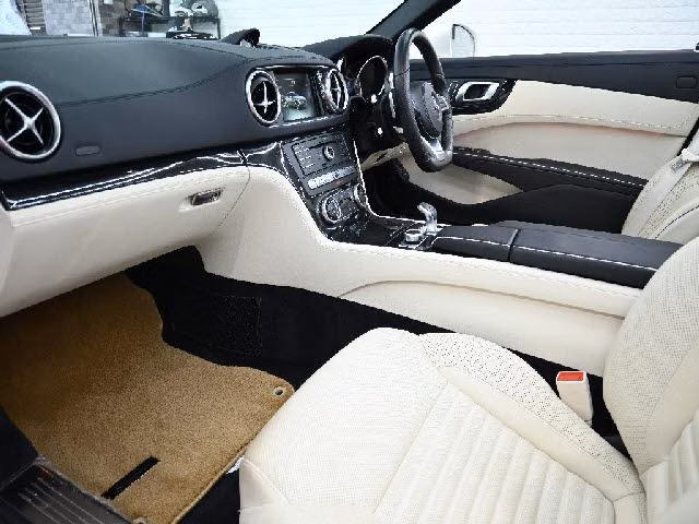 MERCEDES-BENZ SL-CLASS