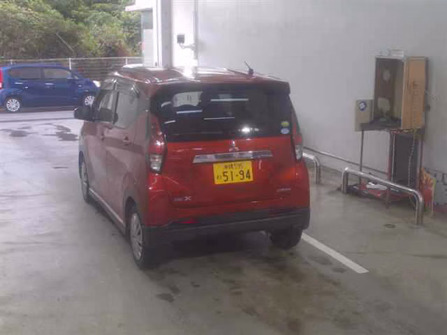 MITSUBISHI EK X