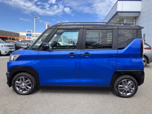 MITSUBISHI DELICA MINI