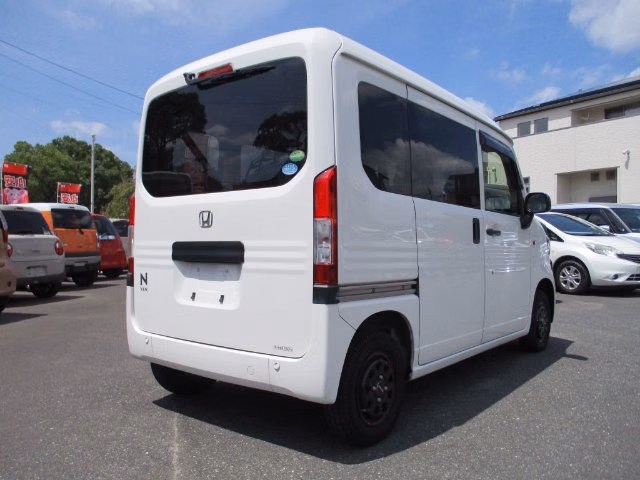 HONDA N-VAN