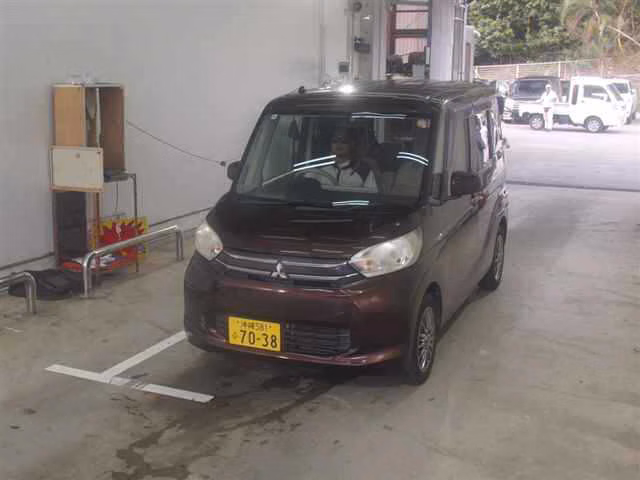 MITSUBISHI EK SPACE
