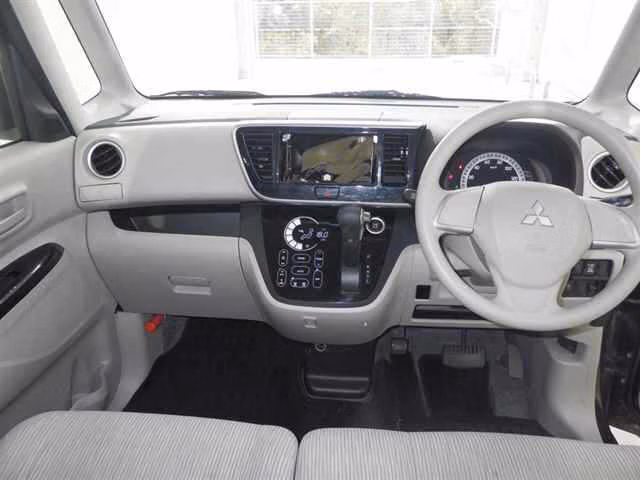 MITSUBISHI EK SPACE