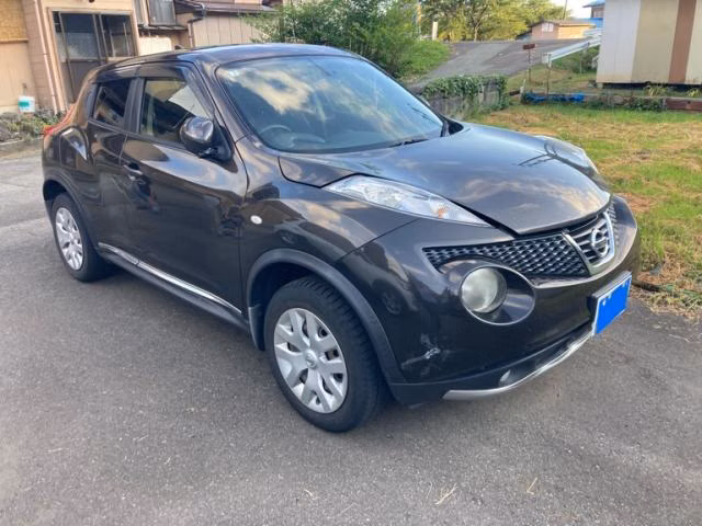 NISSAN JUKE