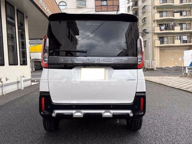MITSUBISHI DELICA MINI