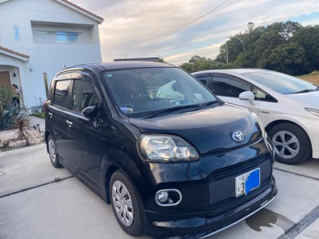 TOYOTA PORTE