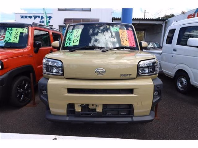 DAIHATSU TAFT