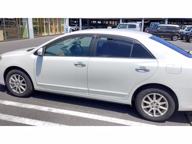 TOYOTA PREMIO