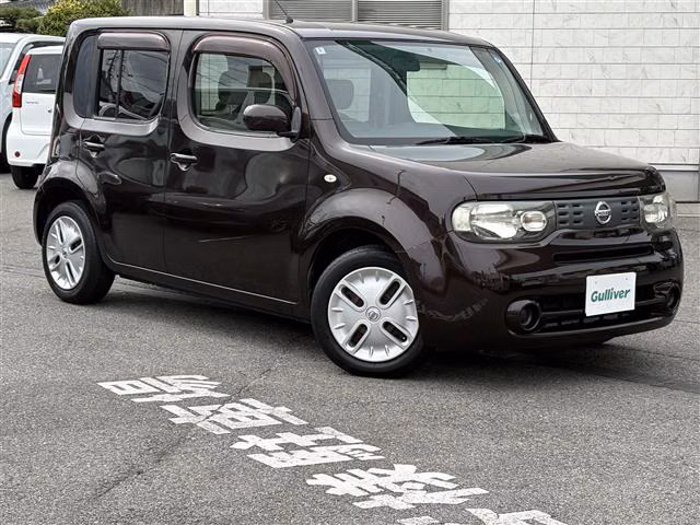 NISSAN CUBE