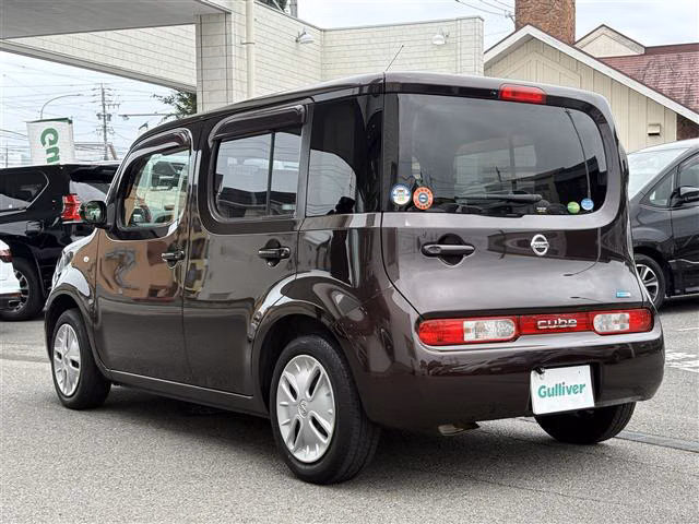 NISSAN CUBE