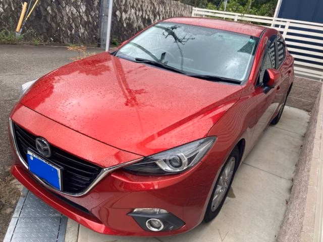 MAZDA AXELA