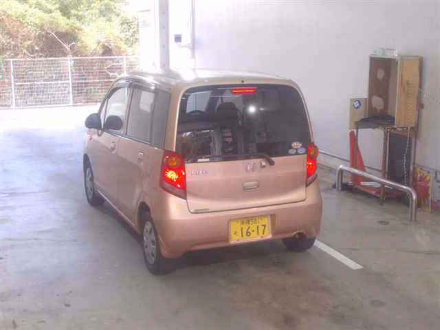 HONDA LIFE
