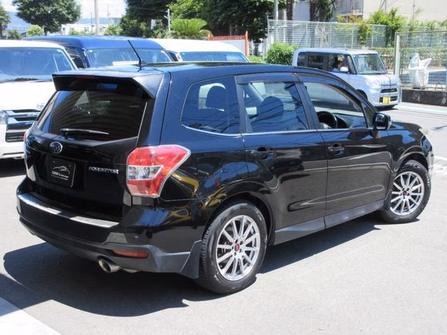 SUBARU FORESTER