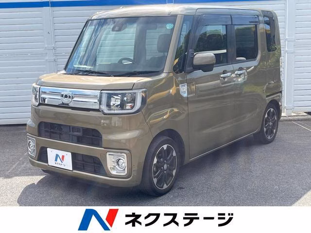 DAIHATSU WAKE